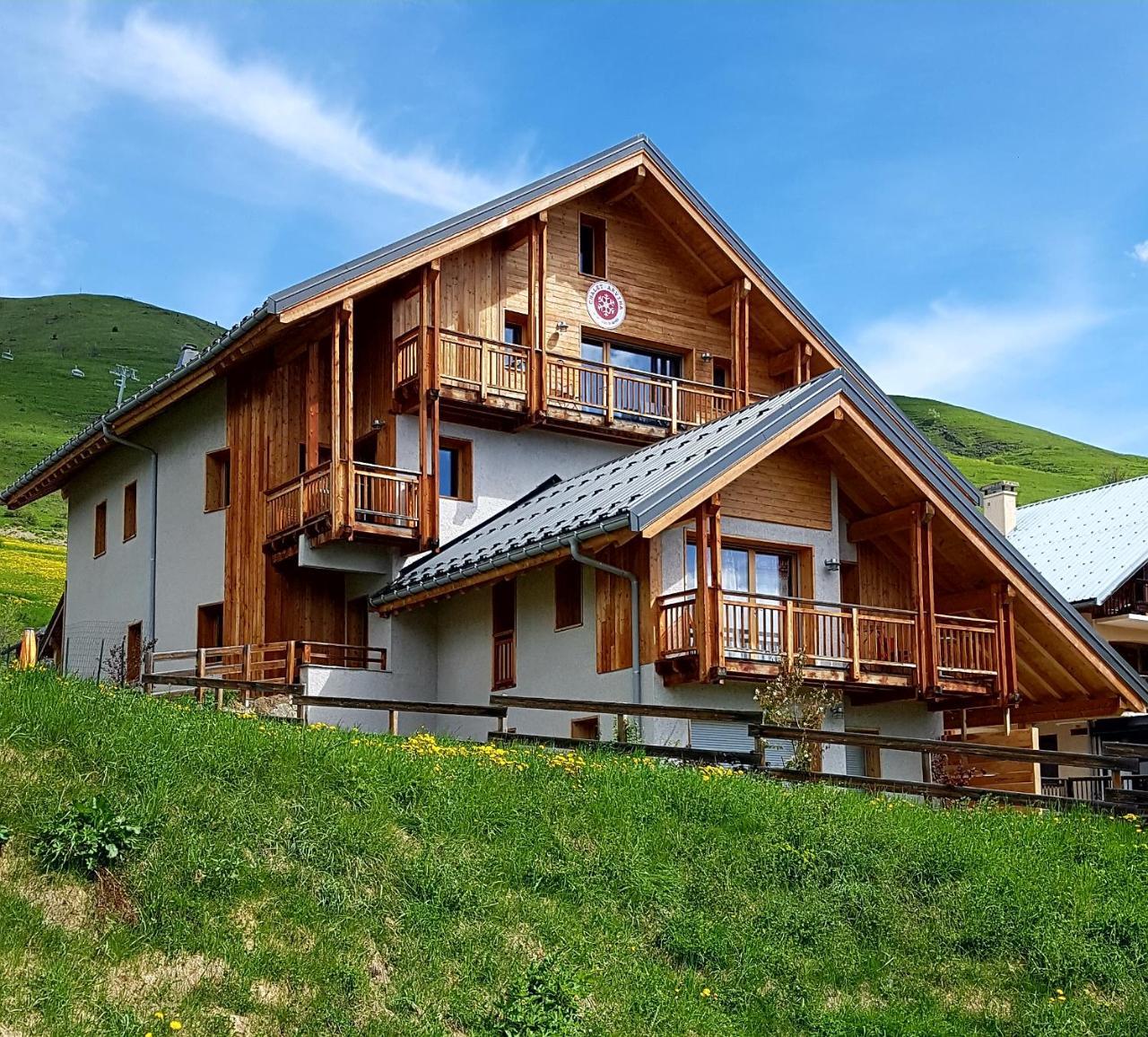 Chalet Arvina Aparthotel Saint-Jean-d'Arves Exterior photo